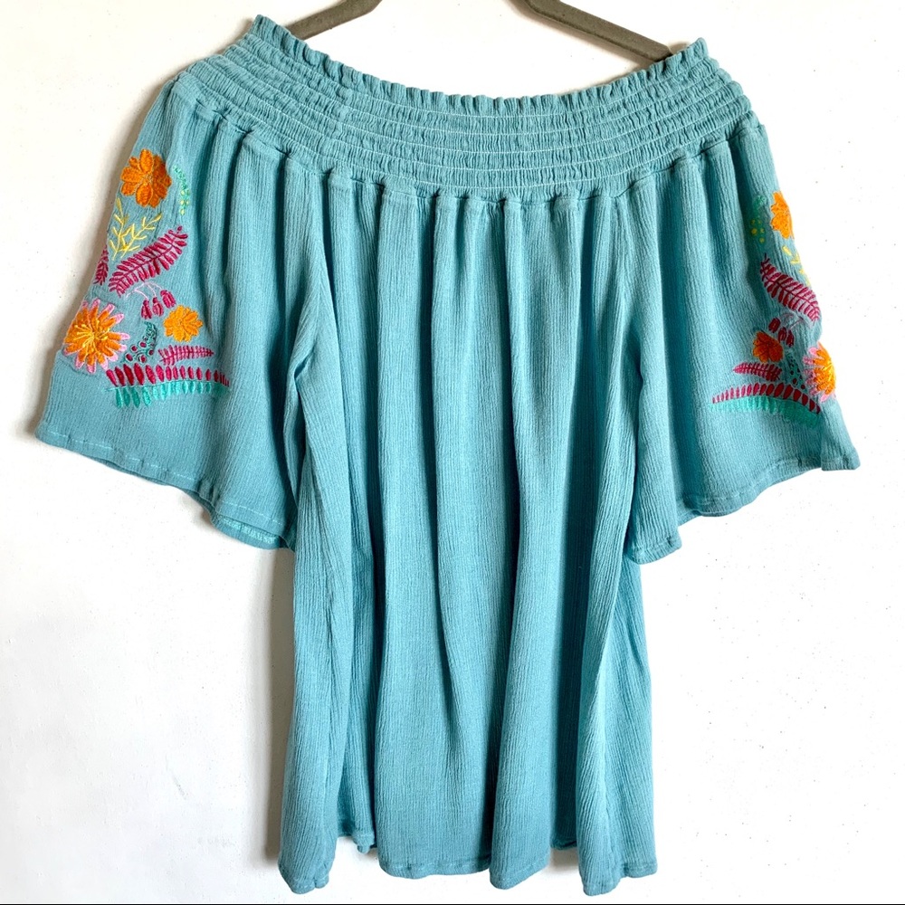 Southern Stitch Off Shoulder Embroidery Top